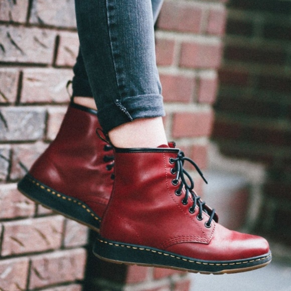 dr martens newton cherry red